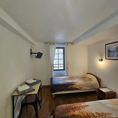 Otel Le Campcardos